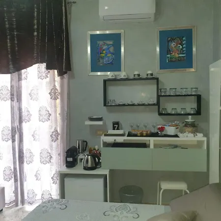 Lussuoso Oda ve Kahvaltı 3*