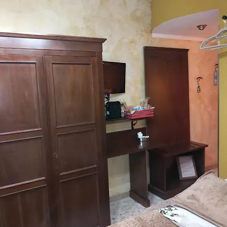 Lussuoso Oda ve Kahvaltı 3*