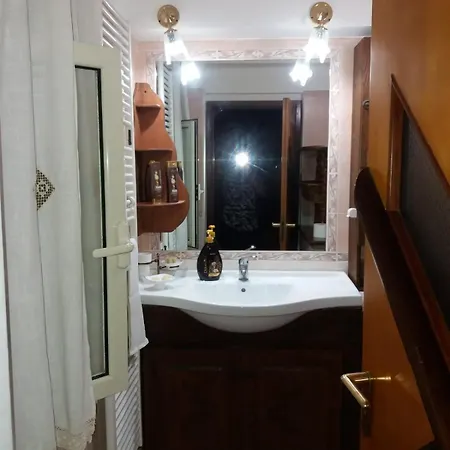 Oda ve Kahvaltı Lussuoso