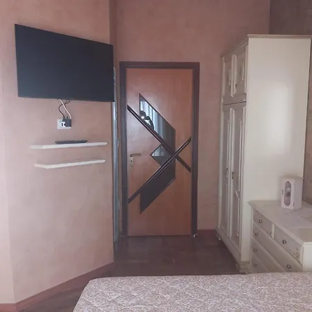 Lussuoso Oda ve Kahvaltı 3*