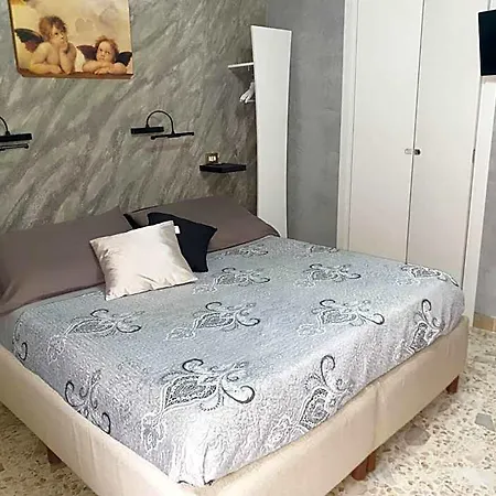 Oda ve Kahvaltı Lussuoso