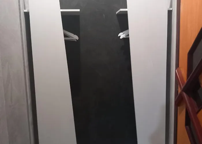 Lussuoso לינה וארוחת בוקר 3*