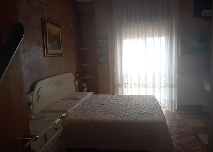 לינה וארוחת בוקר Lussuoso 3*