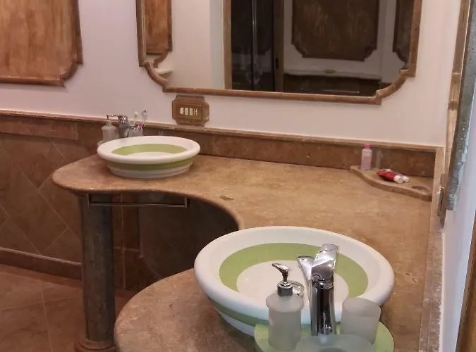 לינה וארוחת בוקר Lussuoso